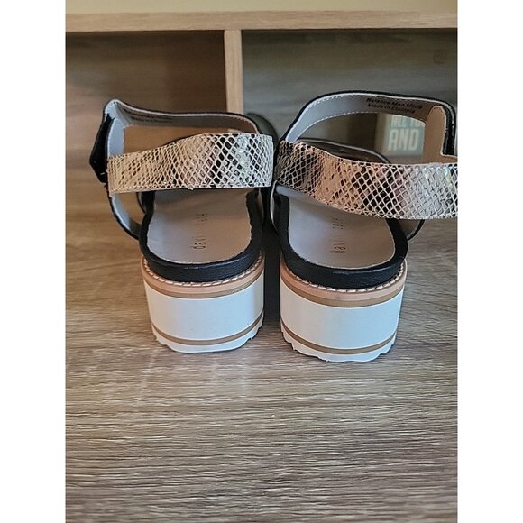 David Tate Echo Women's Slip On Shoes Sandals Leather  Platform Slides 7.5 W - Picture 7 of 10